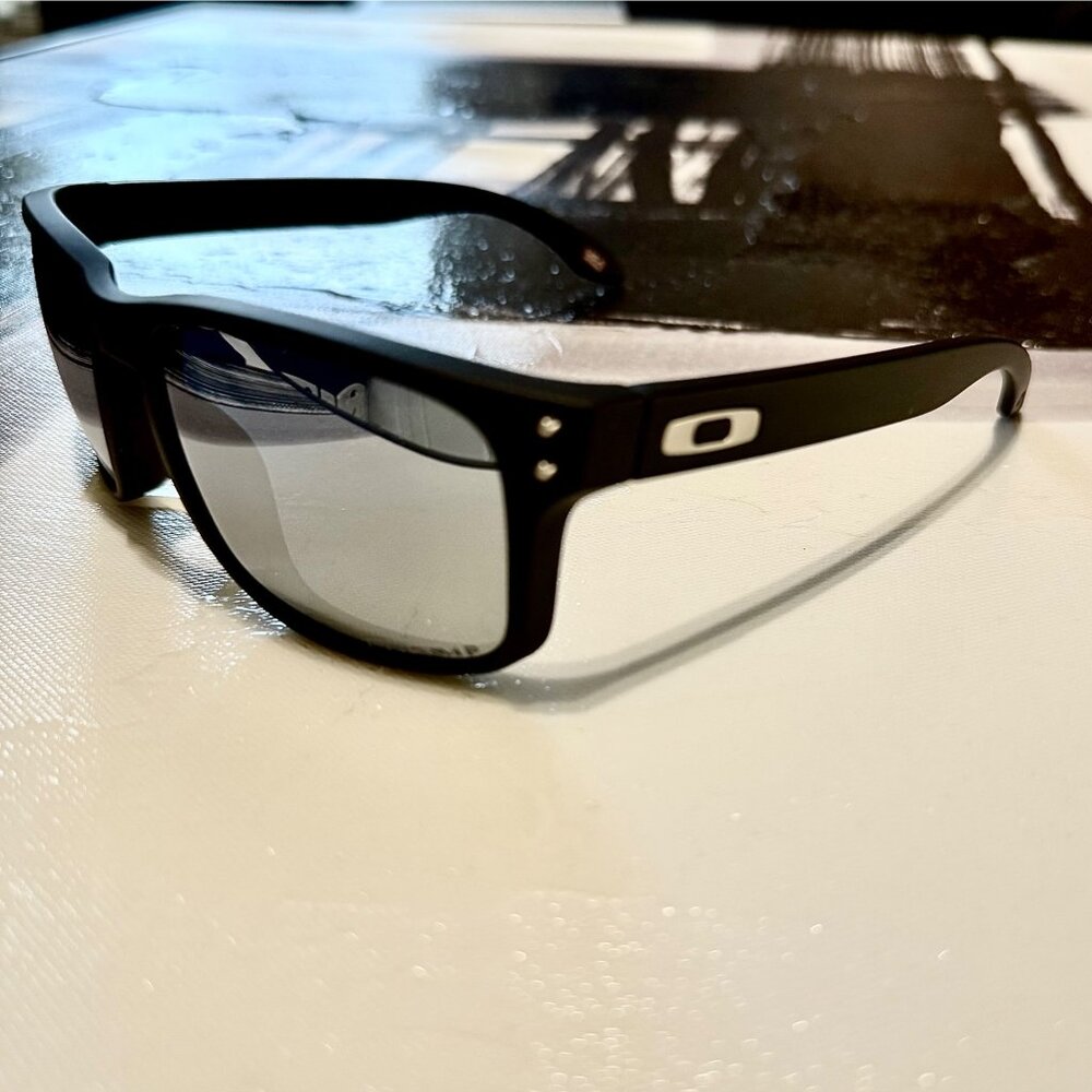 OO9102 Oakley Holbrook Chrome Iridium Prizm Polarized Sunglasses - Picture 3 of 11